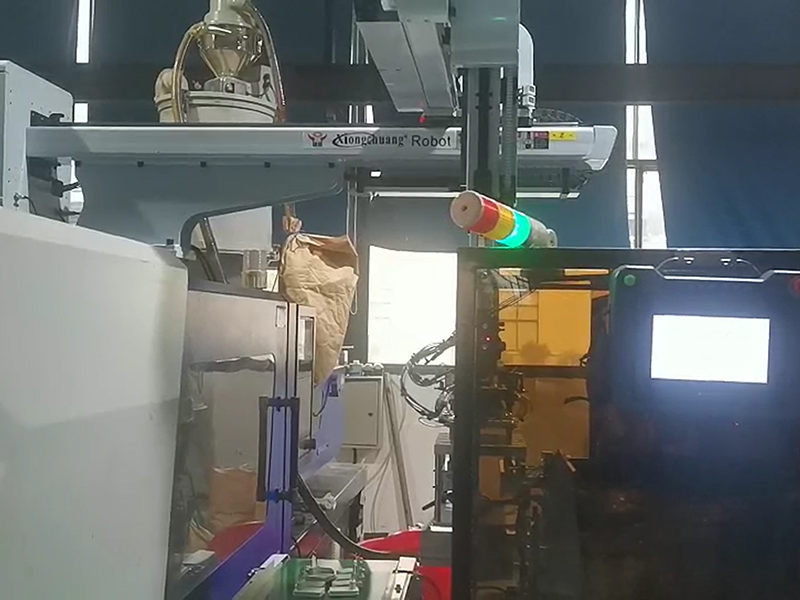 歐規充電器插片自動化（湖南）